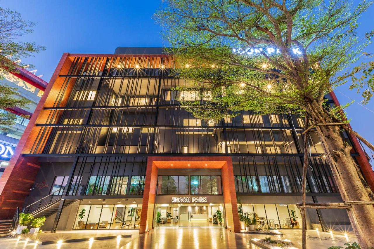 Sleep Z By Icon Park Chiang Mai