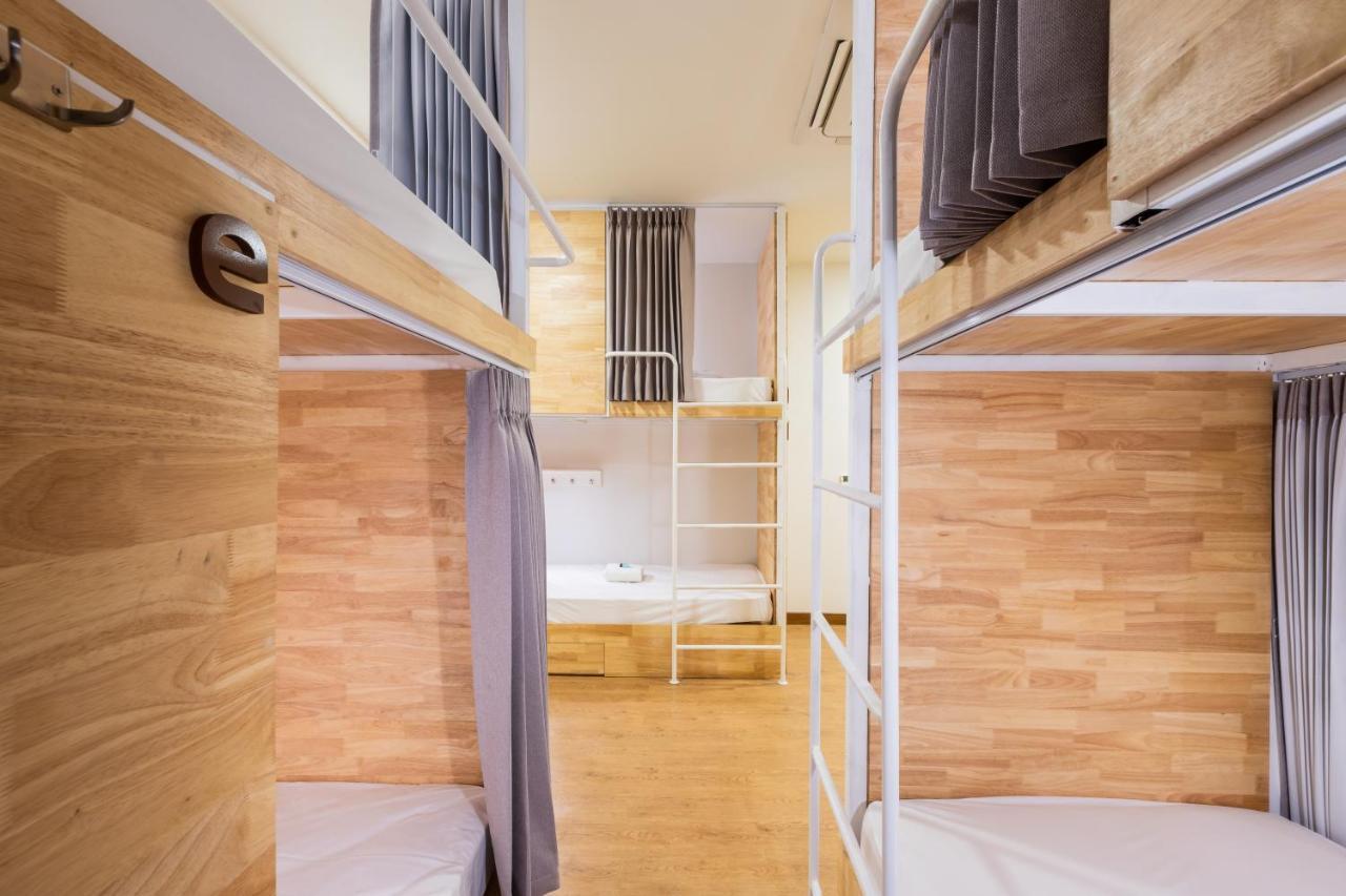 Hostel Sleep Z By Icon Park Chiang Mai